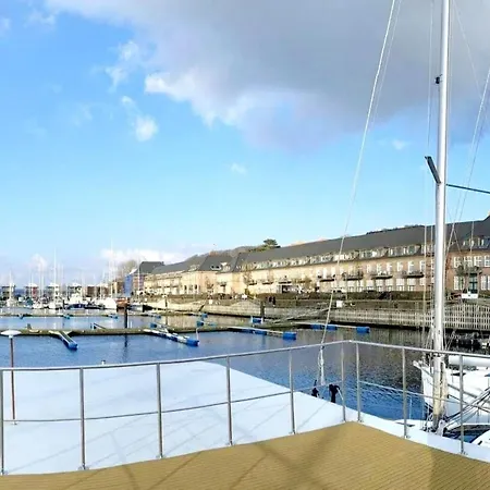 Hausboot Luv * Flensburg