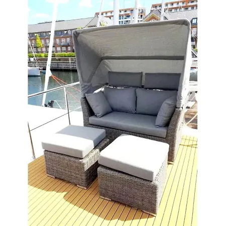 Hausboot Luv Πλωτό κατάλυμα *